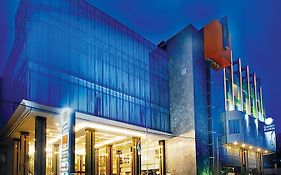 Golden Flower By Kagum Hotels
